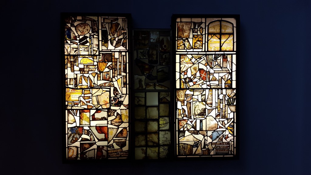 Vitraži u crkvi Sv. Nikole u Edamu