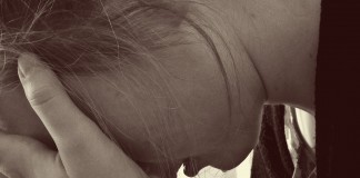 Praktični saveti kako da pomognete prijateljici koja trpi nasilje