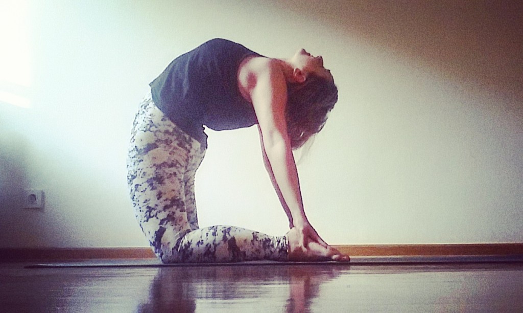 5.ustrasana-polozaj kamile