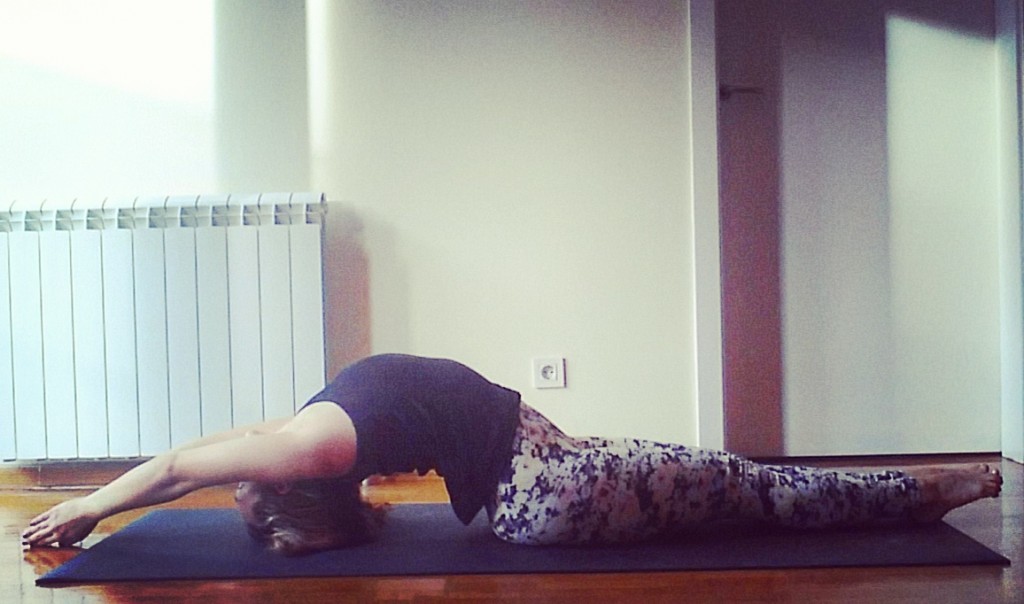 8.matsyasana-polozaj ribe