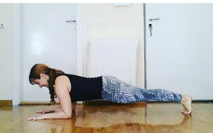 makara adho mukha svanasana