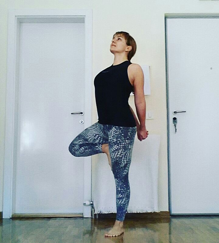 vrksasana