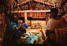 SVIM LJUDIMA DOBRE VOLJE ČESTIT I BLAGOSLOVEN BOŽIĆ: HRISTOS SE RODI!