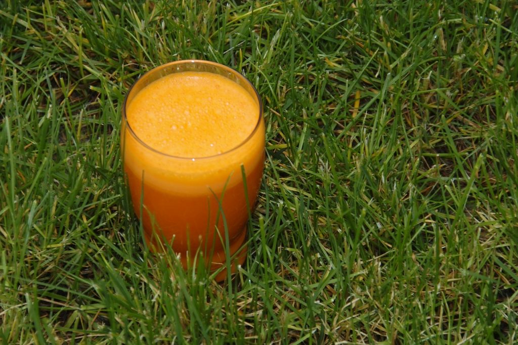 carrot-juice-665829_1280