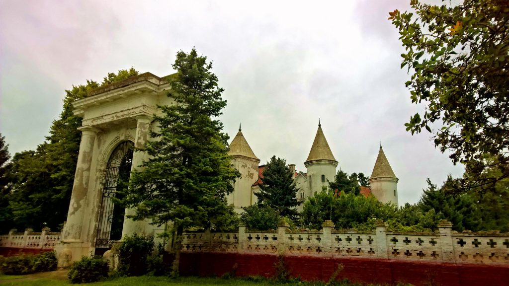 Dvorac Fantast, Bečej