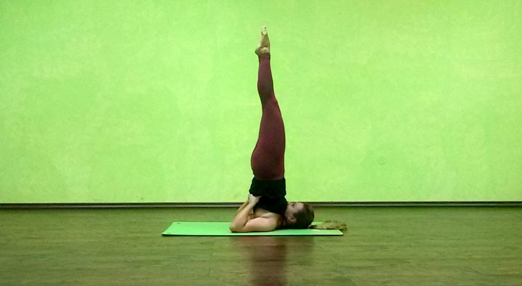 saralamba-sarvangasana