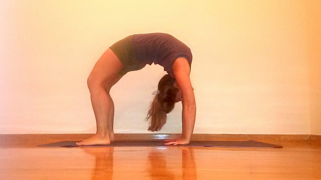 urdhva-dhanurasana