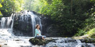 Kako treba da se tuširamo hladnom vodom – Kundalini Išnan terapija