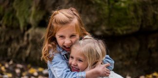 Zagrljaj važniji od hrane, vredi hiljadu izjava ljubavi