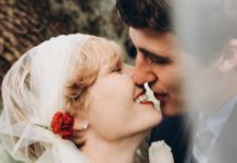 VENERA TRIGON SATURN – Ljubav do kraja života