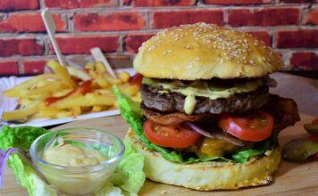 Jedemo kao da smo besmrtni: Zašto nas brza hrana ubrzano stari i razboljeva