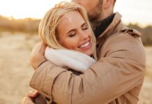 close-up-portrait-beautiful-couple-love-hugging - People photo created by drobotdean - www.freepik.com