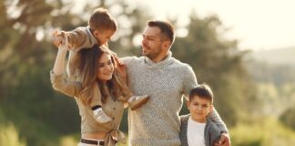 People photo created by prostooleh - www.freepik.com