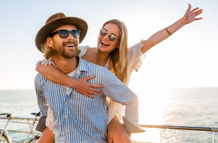 People photo created by marymarkevich - www.freepik.com