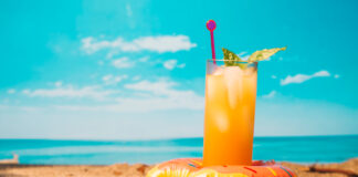 Summer photo created by freepik - www.freepik.com