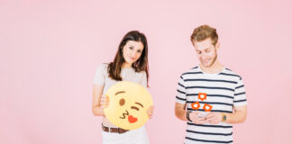 Background photo created by freepik - www.freepik.com