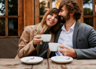Previše svega uništava ljubav: Navika koja ti polako ruši odnos (a ne znaš da je imaš) Food photo created by svetlanasokolova - www.freepik.com
