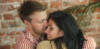 House photo created by master1305 - www.freepik.com