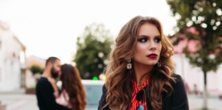 Background photo created by user15285612 - www.freepik.com