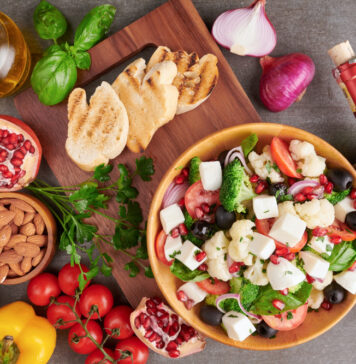 Greek salad photo created by jcomp - www.freepik.com