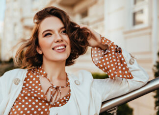 Venera i Uran u Januaru 2026 Donose Revoluciju u Stilu – Evo Kako da Promenite Imidž i Privučete Sreću u Ljubavi i Karijeri! Image by lookstudio on Freepik