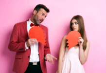 Od kada su raskidi postali tako javni? Kako društvene mreže menjaju bol i ljubav Breakup photo created by gpointstudio - www.freepik.com