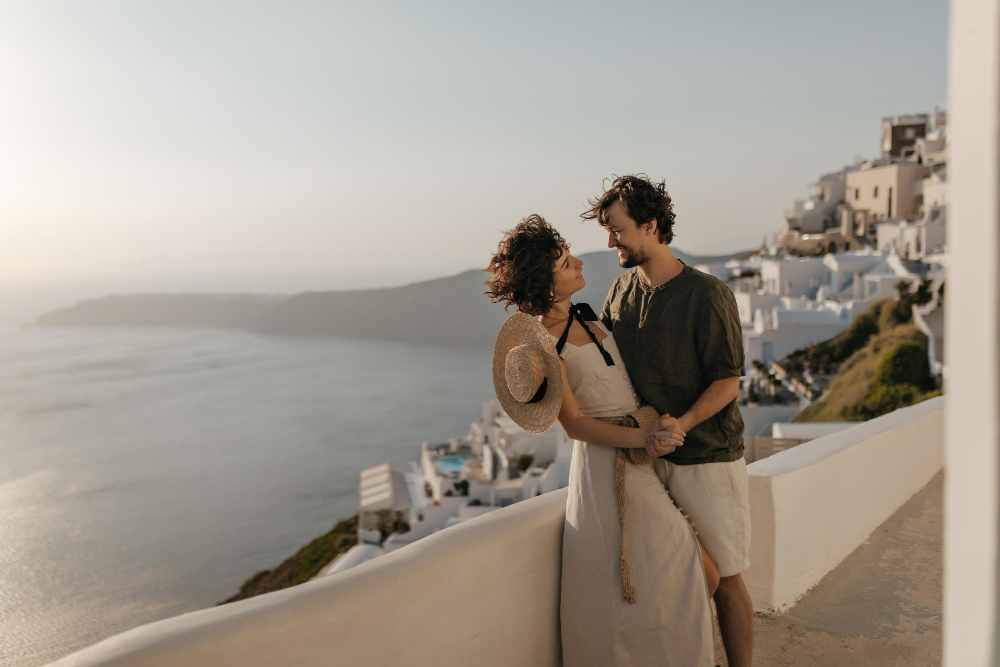 Santorini photo created by lookstudio - www.freepik.com