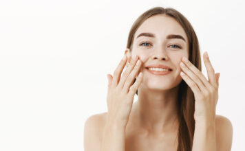 Zašto vam skupe kreme ne rade ništa – vaša kožna barijera je oštećena Woman smile photo created by cookie_studio - www.freepik.com