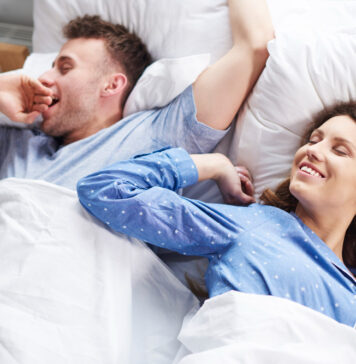 Couple sleeping photo created by gpointstudio - www.freepik.com