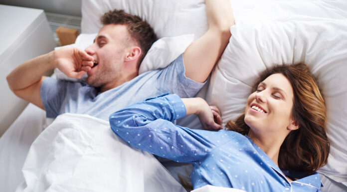 Couple sleeping photo created by gpointstudio - www.freepik.com