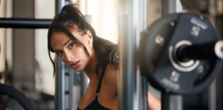 Muscle woman photo created by serhii_bobyk - www.freepik.com