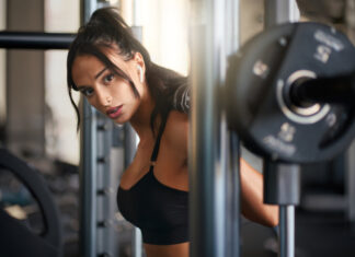 Tajna ženske snage: Zašto je najbolji trening onaj koji ne izgleda kao trening Muscle woman photo created by serhii_bobyk - www.freepik.com