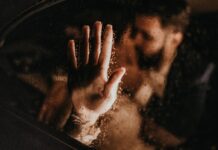 VENERA U ŠKORPIJI svojom seksualnošću dobija ono što želi