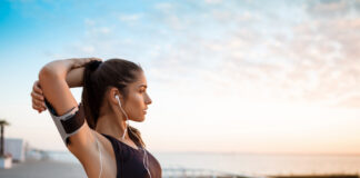 Girl running photo created by cookie_studio - www.freepik.com