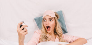 Jedan sat koji šokira telo: Ko je najviše na udaru i kako da preživimo pomeranje sata bez posledica Image by lookstudio on Freepik