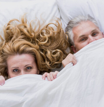 Menopauza i libido: Šta se dešava kada telo kaže ‘ne’, a glava kaže ‘hoću’?
