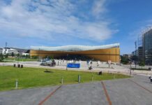 Osta mi srce u Helsinkiju: Biblioteka koja izgleda kao da je iz 22. veka