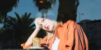 Kako preživeti nedelju uveče kad ti ponedeljak već sedi na grudima i dišeš na škrge