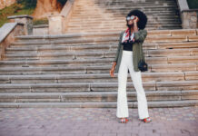 Zaboravite sve druge farmerke: Ovaj model iz 70-ih je apsolutni hit proleća 2026