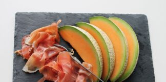 Evo zašto vekovima jedemo pršutu i dinju: Priča počinje sa „OPASNOM” DINJOM i rimskim lekarima!